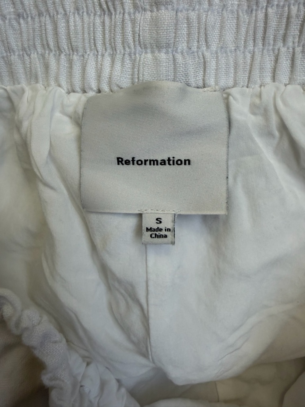 Reformation Mila White Linen Shorts - Picture 4 of 5
